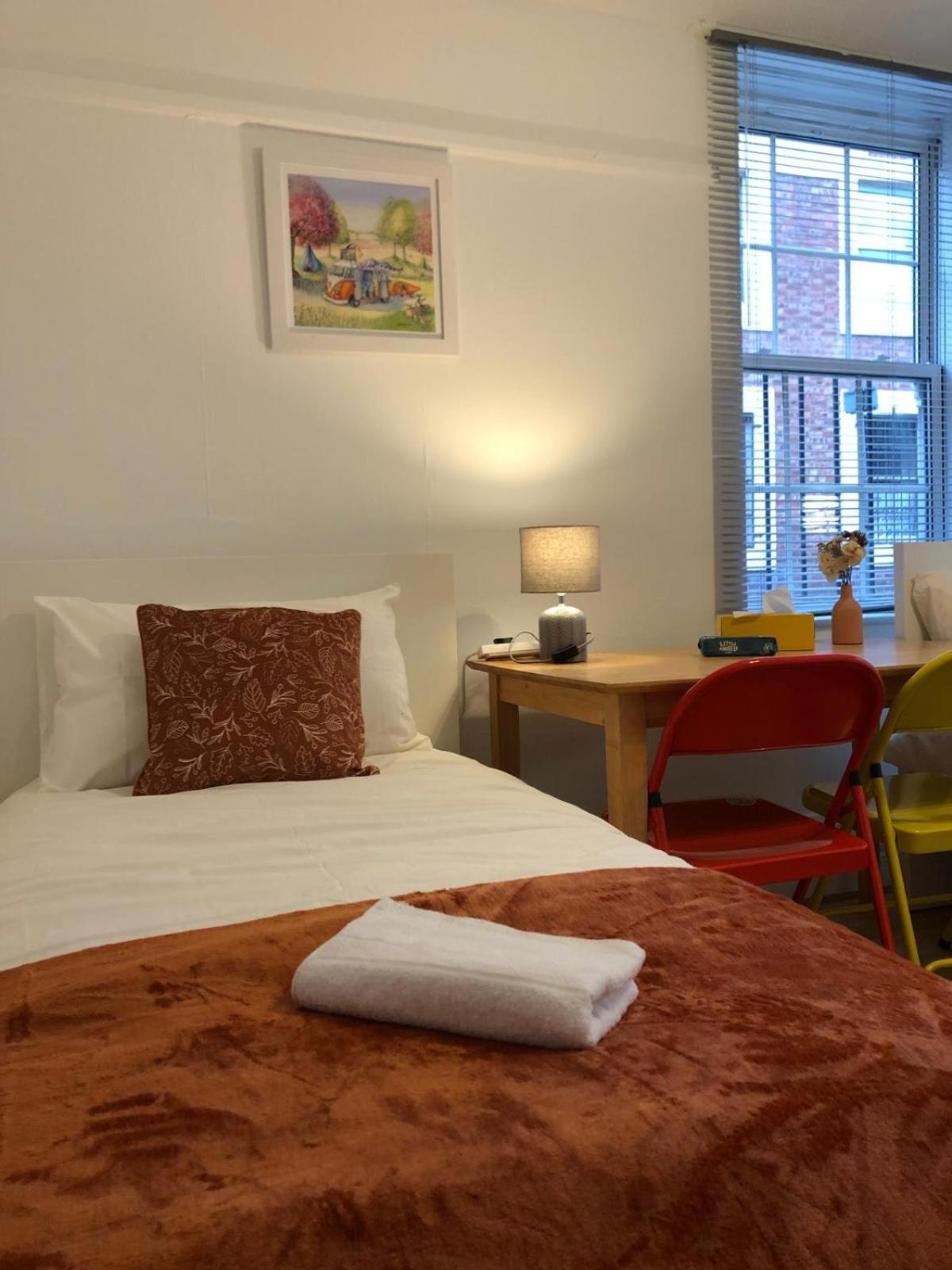 Comfy Private Bedrooms Near O2 Forum Kentish Town, Camden Londra Dış mekan fotoğraf
