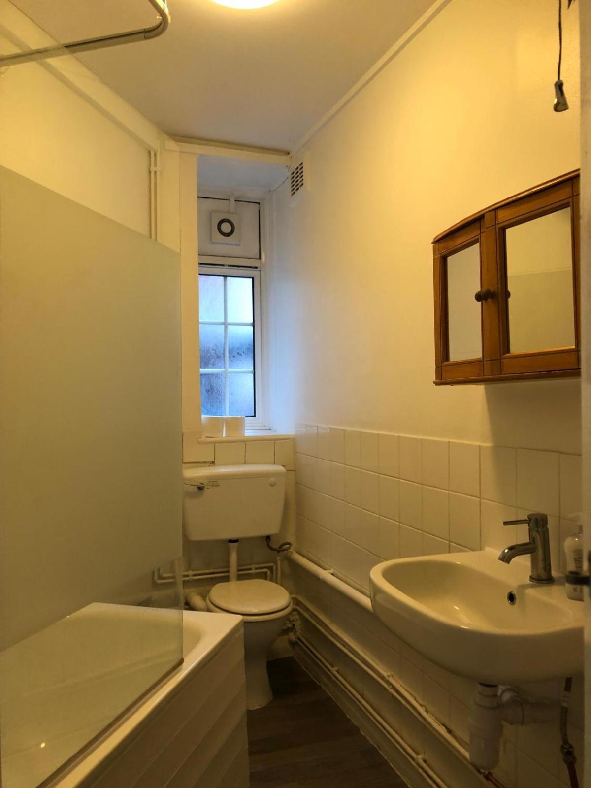 Comfy Private Bedrooms Near O2 Forum Kentish Town, Camden Londra Dış mekan fotoğraf